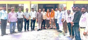 कैशलेस चिकित्सा सुविधा की मांग को लेकर कर्मचारी संगठन लामबंद, सीएम से वार्ता के बाद होगा आंदोलन का फैसला;