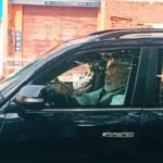 वाराणसी: जनरैली के बीच बाबा विश्वनाथ के दर्शन को निकला पीएम का काफिला, सड़कों पर उमड़ा जनसैलाब;