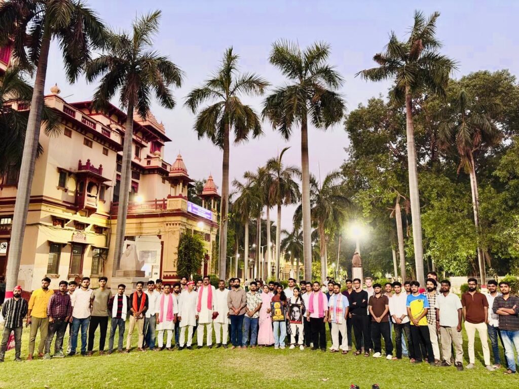 बीएचयू में समाजवादी छात्र सभा की वैचारिक गोष्ठी, मजदूर दिवस, मधु लिमये जयंती और बुद्ध पूर्णिमा पर हुई चर्चा;