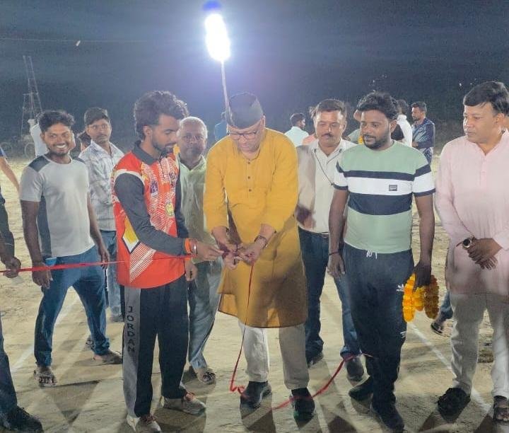 विधायक सौरभ श्रीवास्तव ने रामनगर के बहुप्रतीक्षित एवं चर्चित क्रिकेट महाकुंभ रामनगर प्रीमियर लीग सीजन 3 का किया भव्य शुभारंभ;
