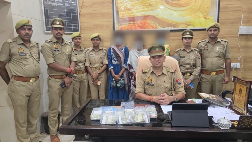 चौक पुलिस की कार्रवाई: चोरी के 3 आरोपी गिरफ्तार, 31,800 रुपये बरामद;