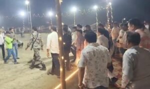 बड़गांवा नाइट क्रिकेट में पहुंचे बिहार के मंत्री जमा खान, छात्र राजनीति से बताया  पुराना जुड़ाव;