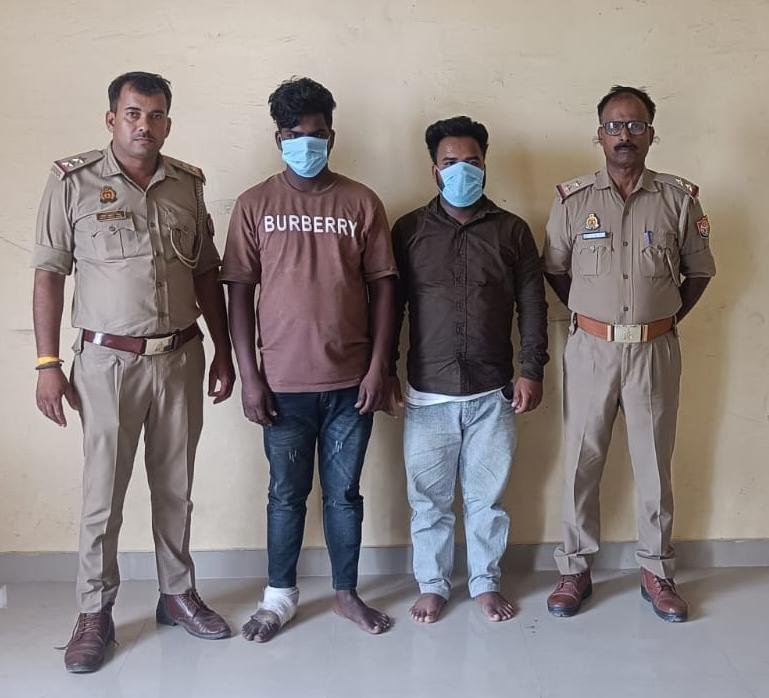 थाना सिंधोरा पुलिस द्वारा चर्चित रोहित राजभर प्रकरण का सफल अनावरण, प्रकरण से सम्बन्धित 02 नफर अभियुक्त गिरफ्तार व मोटर साइकिल बरामद;