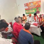 तपती दोपहरी में टीन शेड के नीचे विधायक सौरभ की जनसुनवाई, मौके पर ही हुआ समस्याओं का समाधान;