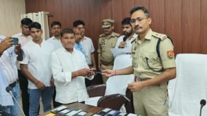 पुलिस ने 111 खोये मोबाइल किया बरामद, 33 लाख से अधिक की संपत्ति लौटाई गई;